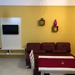 Appartamento Giallo